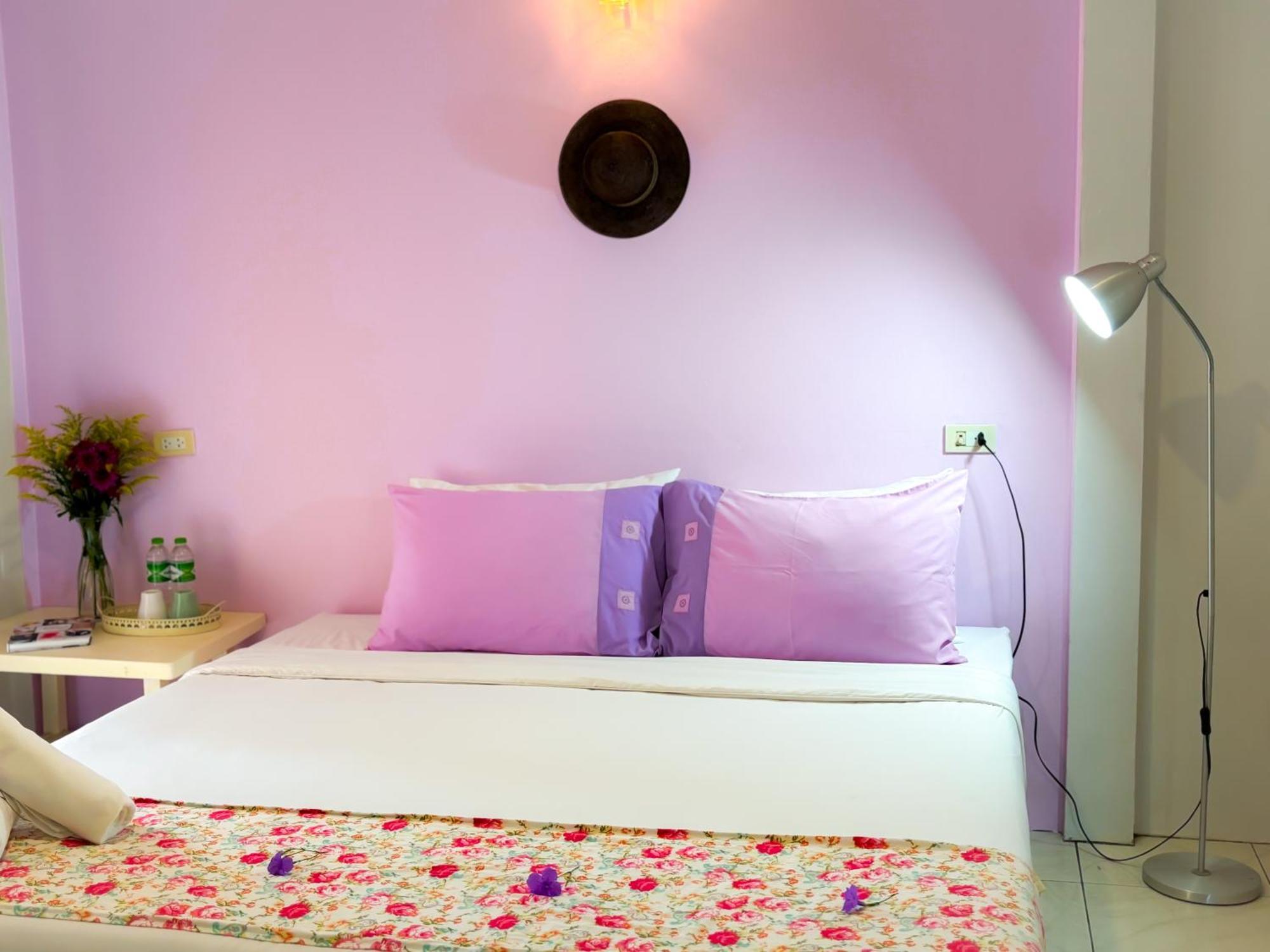 Les Fleurs House Bed & Breakfast Khao Lak Exterior foto